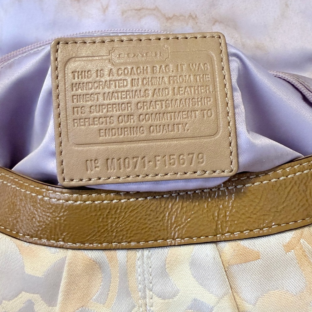 Vintage Coach Y2K Signature Soho Shoulder Handbag F15679 Khaki/Cream - Picture 8 of 12